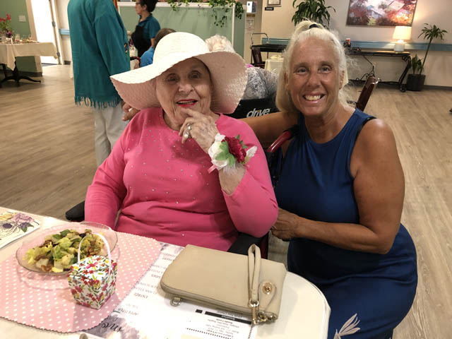 Header Mothers day celebration at Cabot Cove of Largo Assisted Living